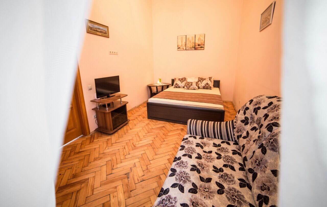 Apartment On Teatralna 7 Lviv Exterior foto